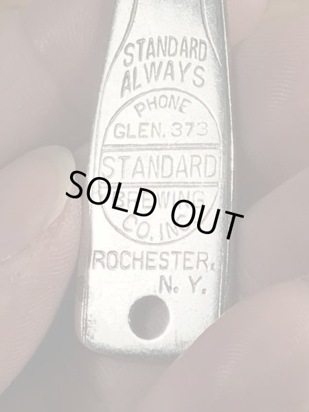 Standard Brewing Coのビールのヴィンテージボトルオープナー