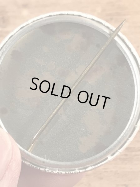 Discover Americaの企業物のビンテージ缶バッジ