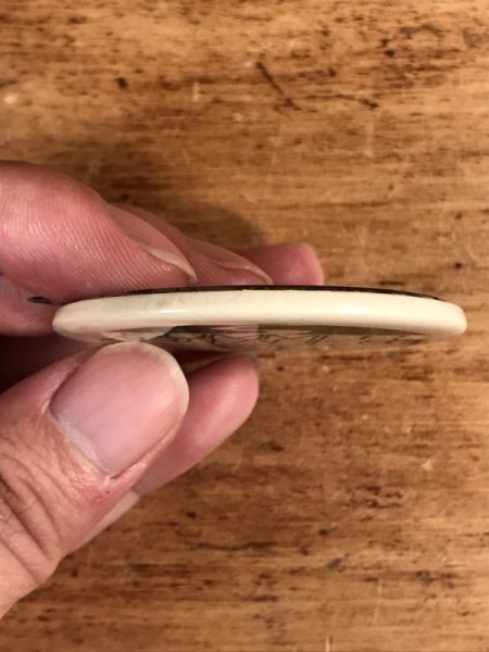 Summer Artpark 83のイベントのヴィンテージ缶バッチ