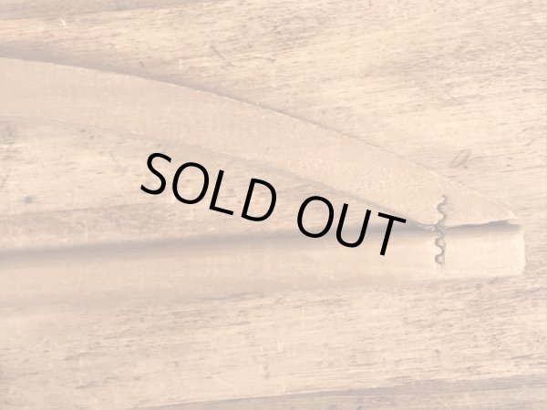 アメリカのアドバタイジング物のアンティークのウッドハンガー