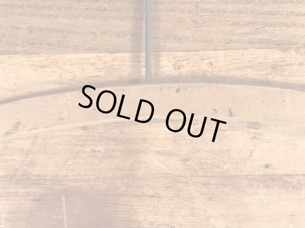 アメリカのクリーニング店で使用されていたビンテージ木製ハンガー