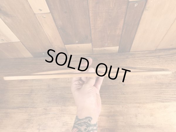 アメリカのアドバタイジング物のアンティークのウッドハンガー