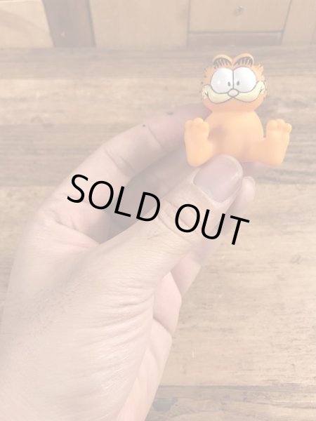 Dakin社製のガーフィールドのビンテージソフビ人形