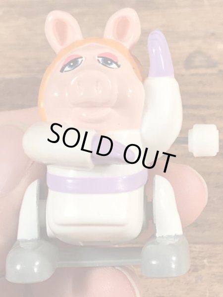 マペットショウのミスピギーのビンテージぜんまい式トイ