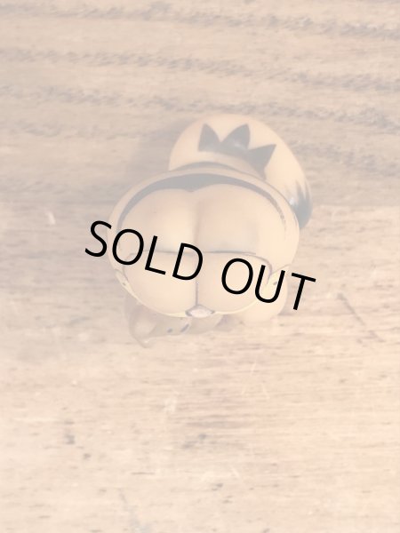 ガーフィールドがポーキーを抱いているビンテージフィギュア