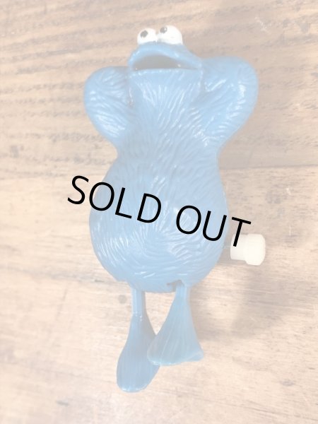 セサミストリートのクッキーモンスターのヴィンテージぜんまいフィギュア