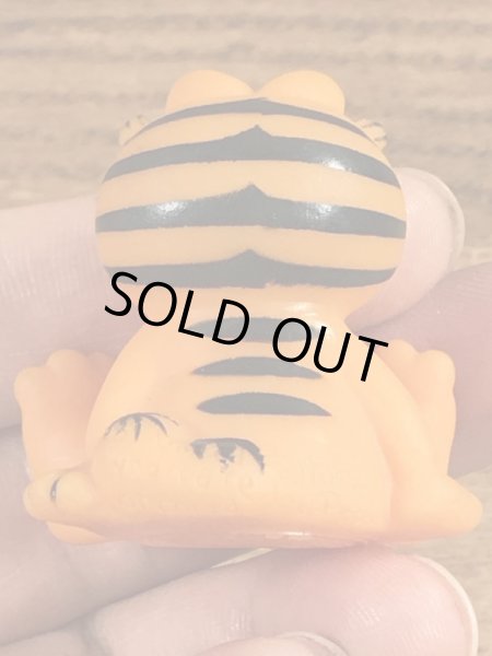 Dakin社製のガーフィールドのビンテージソフビ人形