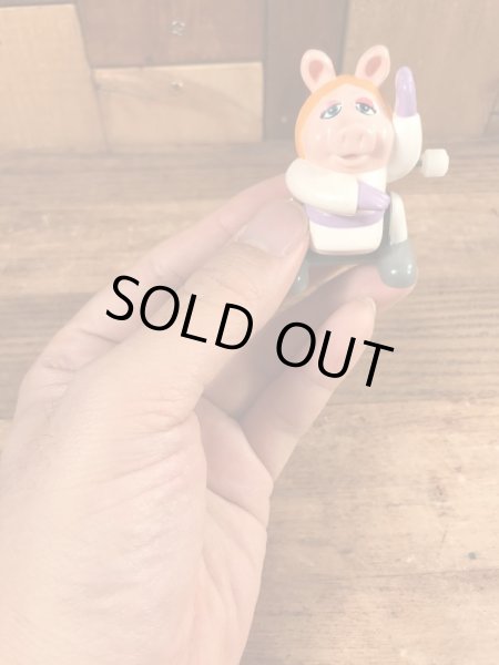 マペットショウのミスピギーのビンテージぜんまい式トイ