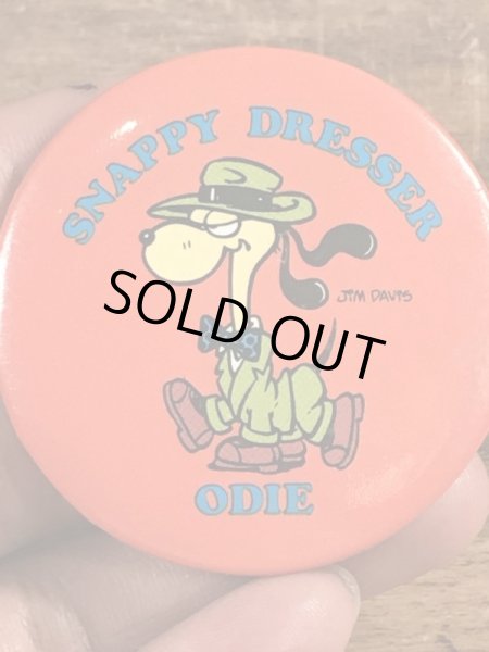 ガーフィールドのオーディーのビンテージ缶バッジ