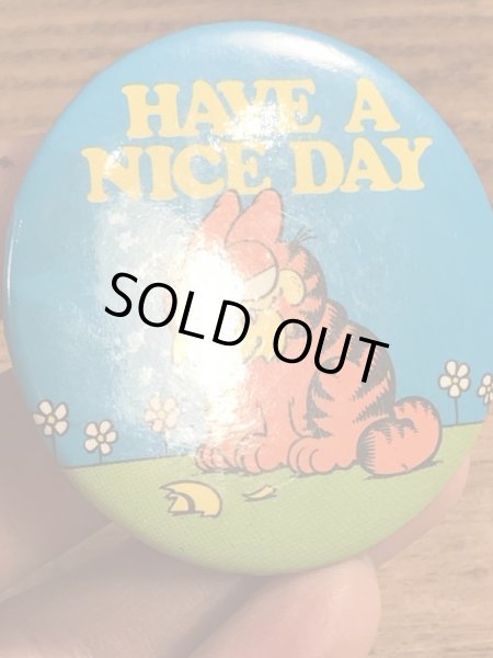 ガーフィールドのHave A Nice Dayのメッセージが書かれたビンテージ缶バッジ