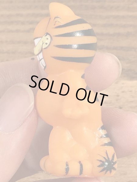 Dakin社製のガーフィールドのヴィンテージビニールフィギュア