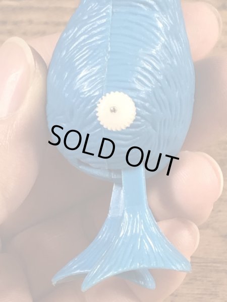 セサミストリートのクッキーモンスターのヴィンテージぜんまいフィギュア