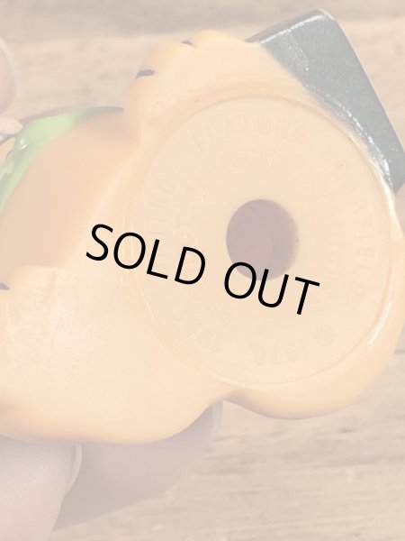 ガーフィールドの卒業生のビンテージソフビ人形