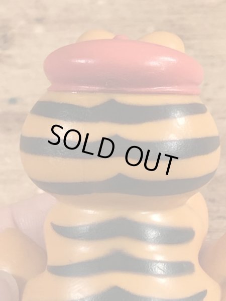 ドライバーのガーフィールドのヴィンテージPVC製フィギュア