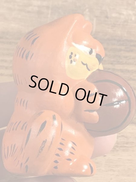 バスケットボールのガーフィールドのヴィンテージセラミックフィギュア