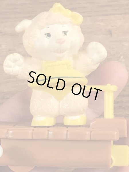 The Get Along GangのWoolma Lambのヴィンテージゼンマイ式トイ