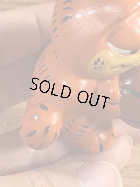 バスケットボールのガーフィールドのヴィンテージセラミックフィギュア