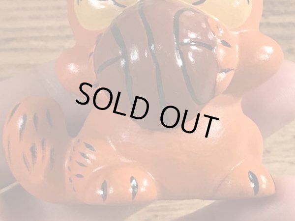 バスケットボールのガーフィールドのヴィンテージセラミックフィギュア