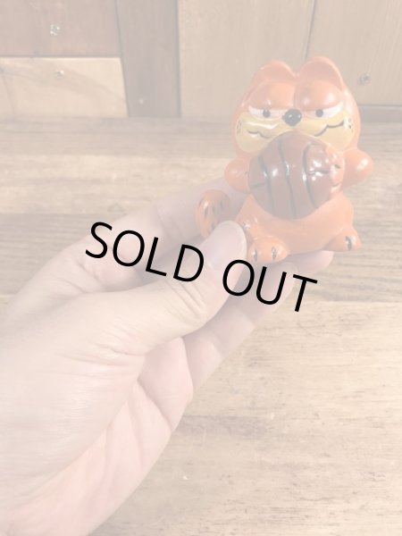 バスケットボールのガーフィールドのヴィンテージセラミックフィギュア