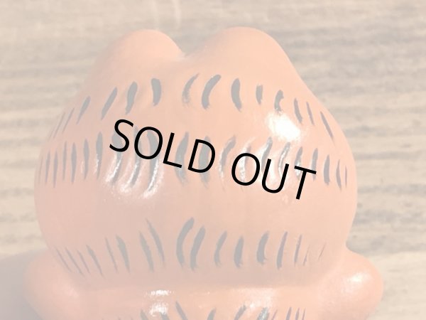 バスケットボールのガーフィールドのヴィンテージセラミックフィギュア