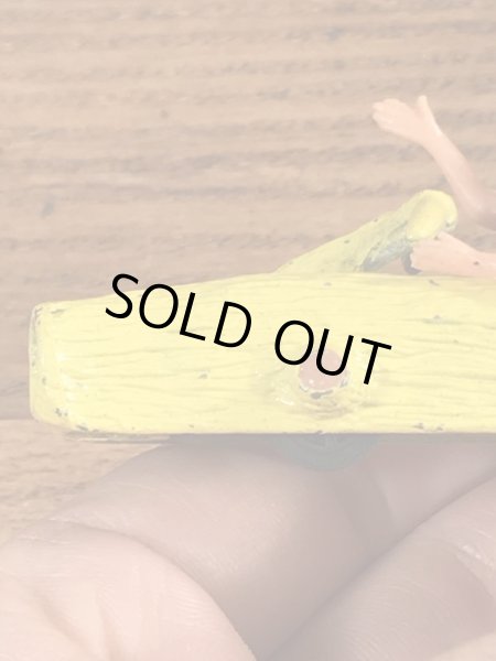 フリントストーンのウィルマのビンテージミニカー