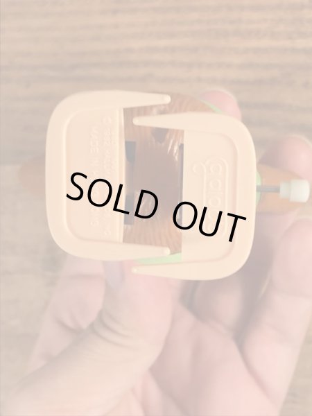 シャツテイルズのオラウータンのヴィンテージゼンマイ式トイ