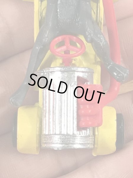 トム＆ジェリーのダイキャスト製のヴィンテージミニカー