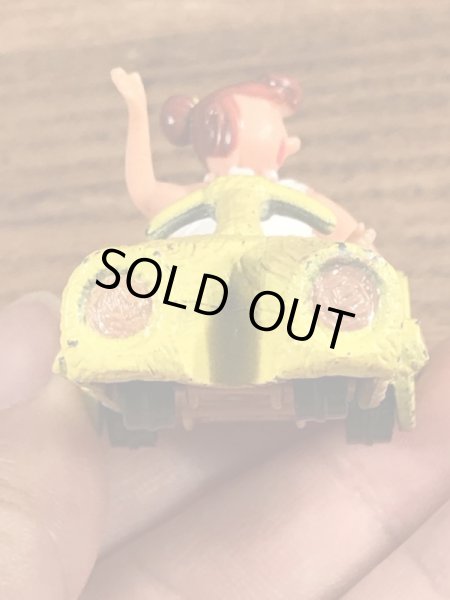 フリントストーンのウィルマのヴィンテージダイキャストミニカー