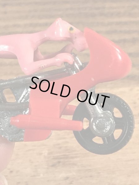 バイクに乗ったピンクパンサーのヴィンテージダイキャストミニカー
