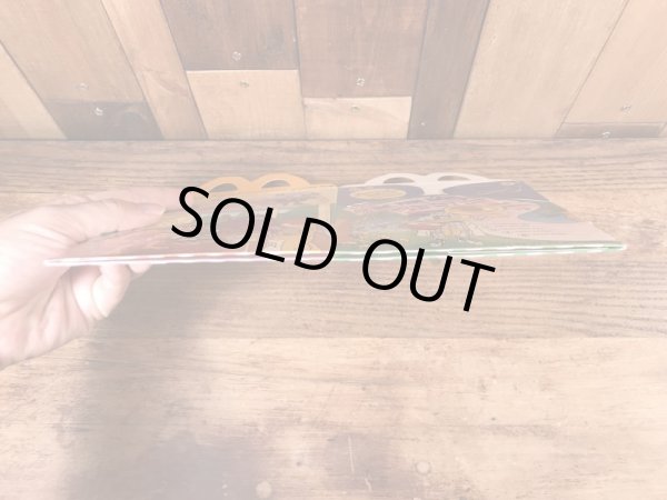 マクドナルドの80年代頃のヴィンテージハッピーミールトイボックス