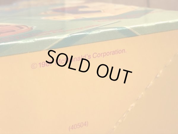 マクドナルドのChangeablesのビンテージハッピーミールトイボックス