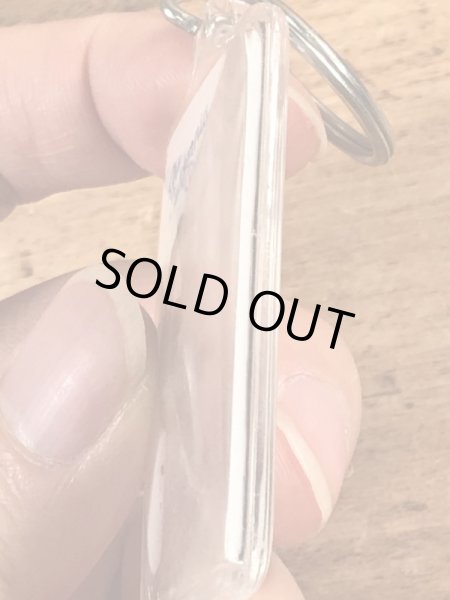 アドバタイジングキャラクターのカリフォルニアレーズンのビンテージキーホルダー