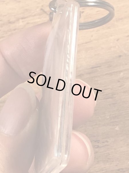 アドバタイジングキャラクターのカリフォルニアレーズンのビンテージキーホルダー