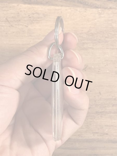 企業キャラクターのカリフォルニアレーズンズのヴィンテージキーホルダー