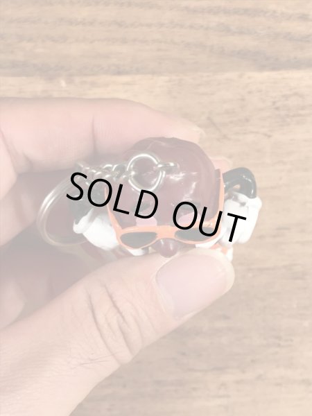 カリフォルニアレーズンのPVCフィギュアのビンテージキーホルダー