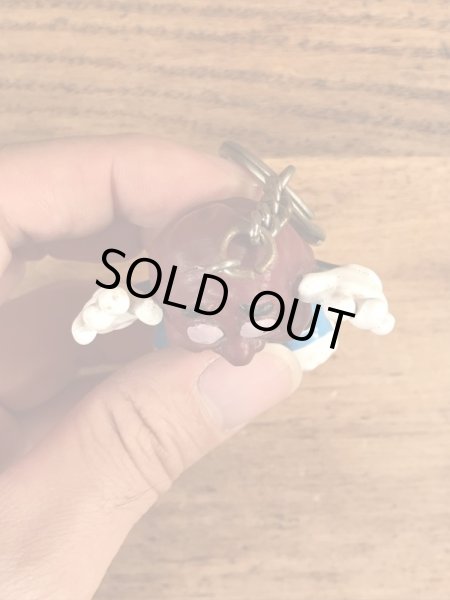 カリフォルニアレーズンのPVCフィギュアのビンテージキーホルダー