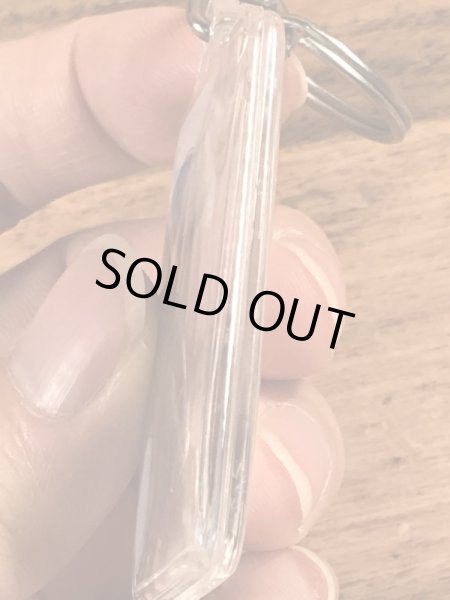 カリフォルニアレーズンズのサーファーのヴィンテージキーホルダー