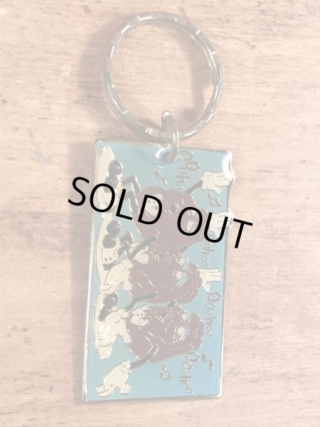 カリフォルニアレーズンのエナメル加工のビンテージキーホルダー