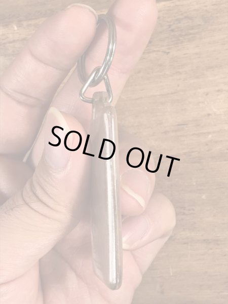 アドバタイジングキャラクターのカリフォルニアレーズンズのヴィンテージキーホルダー