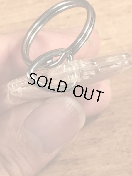 アドバタイジングキャラクターのカリフォルニアレーズンのビンテージキーホルダー