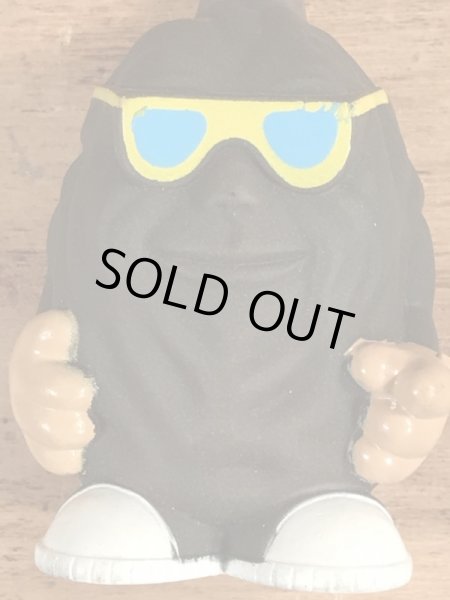 カリフォルニアレーズンズに似たコインケースのヴィンテージキーホルダー