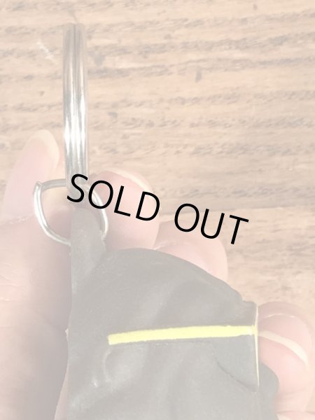 カリフォルニアレーズンに似たコインケースのビンテージキーホルダー