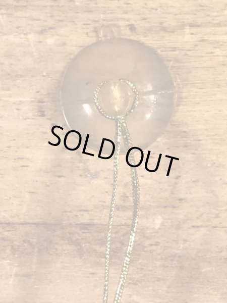 カリフォルニアレーズンに似たベンダブルのビンテージオーナメントドール