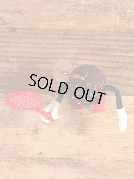 カリフォルニアレーズンに似たベンダブルのビンテージオーナメントドール