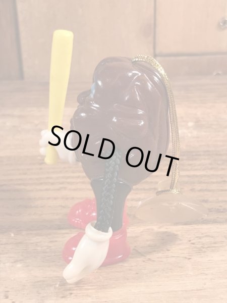 カリフォルニアレーズンズに似たくねくねのヴィンテージオーナメントフィギュア