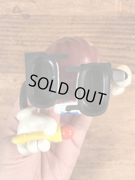 カリフォルニアレーズンズのゼンマイ式のヴィンテージワインドアップトイ