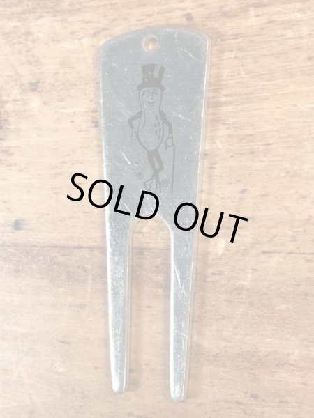 アドバタイジングキャラクターのミスターピーナッツのヴィンテージゴルフツール