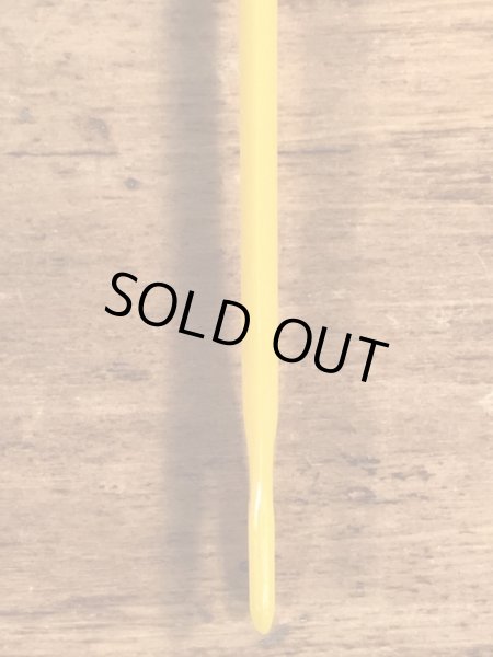 企業キャラクターのミスターピーナッツのヴィンテージカクテルスティック