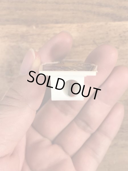 企業キャラクターのミスターピーナッツのヴィンテージペンシルシャープナー