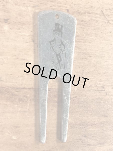 企業キャラクターのミスターピーナッツのビンテージディボットツール